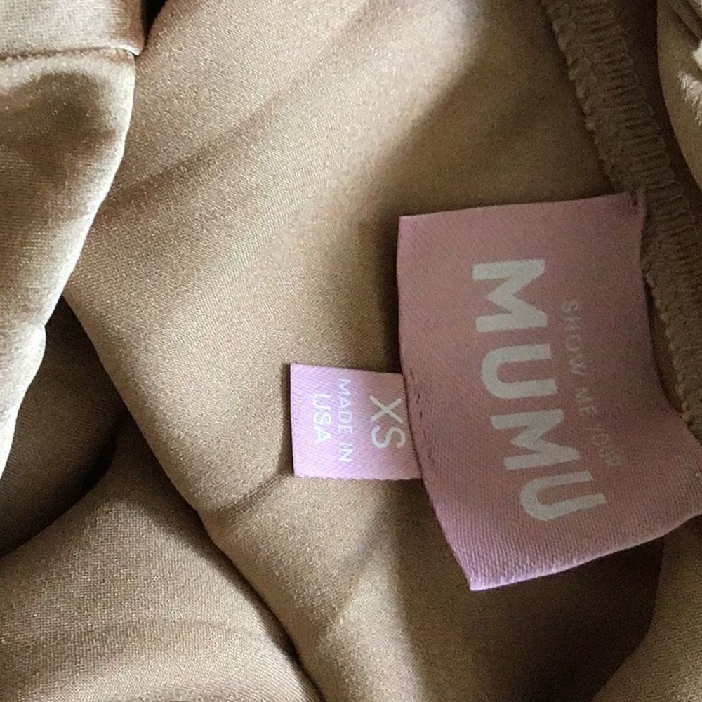 -Show
Me Your MuMu Verona Cowl Dress Midi Length Dress. NWOT - Picture 7 of 8